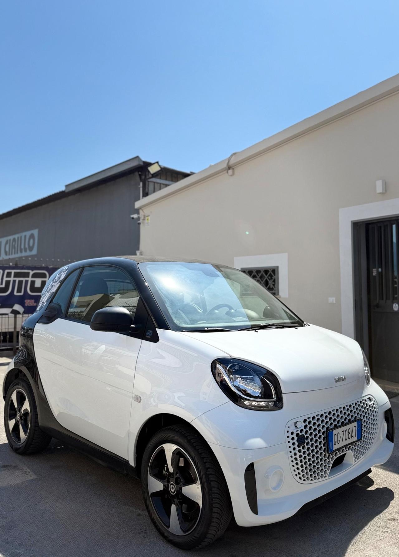 Smart Fortwo EQ Racingrey 56 Cv
