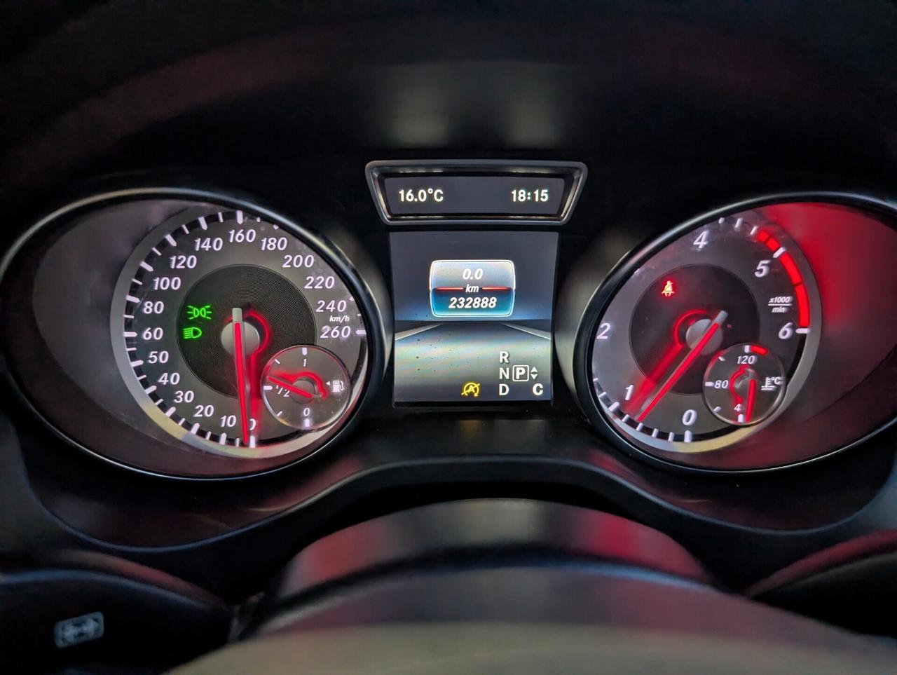 Mercedes-benz CLA 200 d Automatic Premium