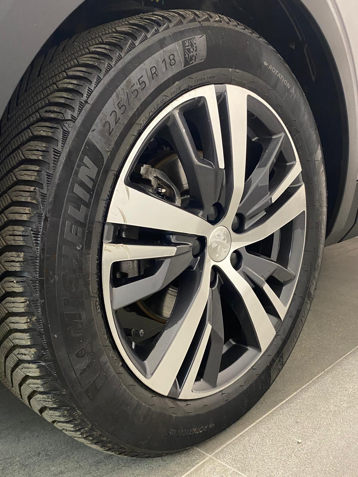 Peugeot 3008 BlueHDi 130 S&S EAT8 Allure Pack