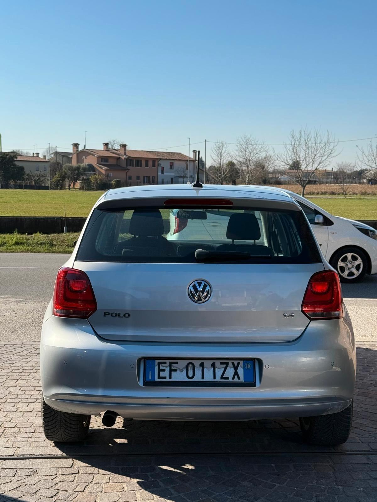 Volkswagen Polo 1.4 5 porte Highline