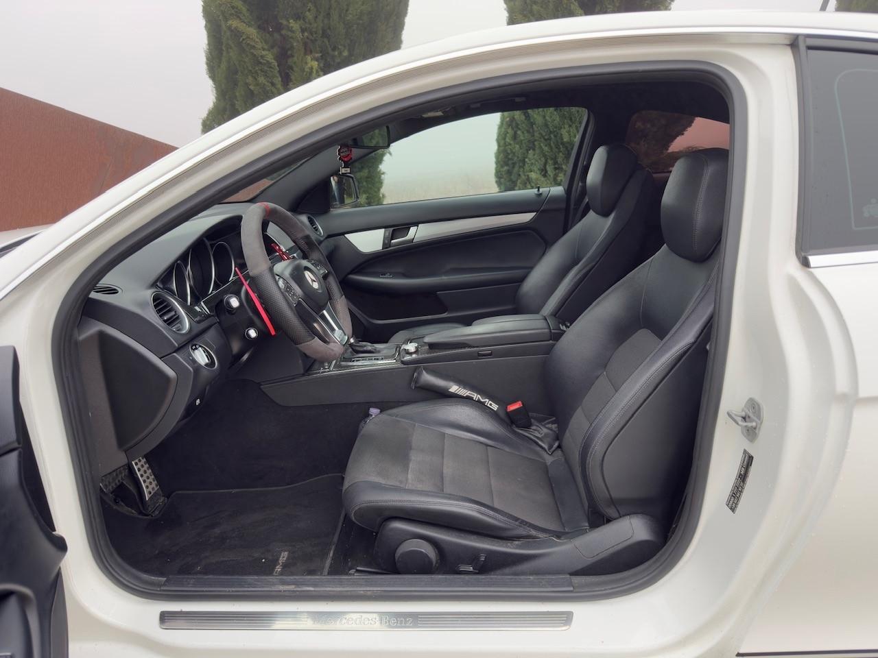 Mercedes-benz C 220 CDI Coupé Avantgarde AMG