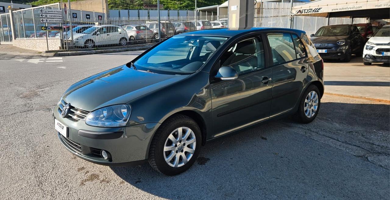 Volkswagen Golf 2.0 TDI 5p. Comfortline