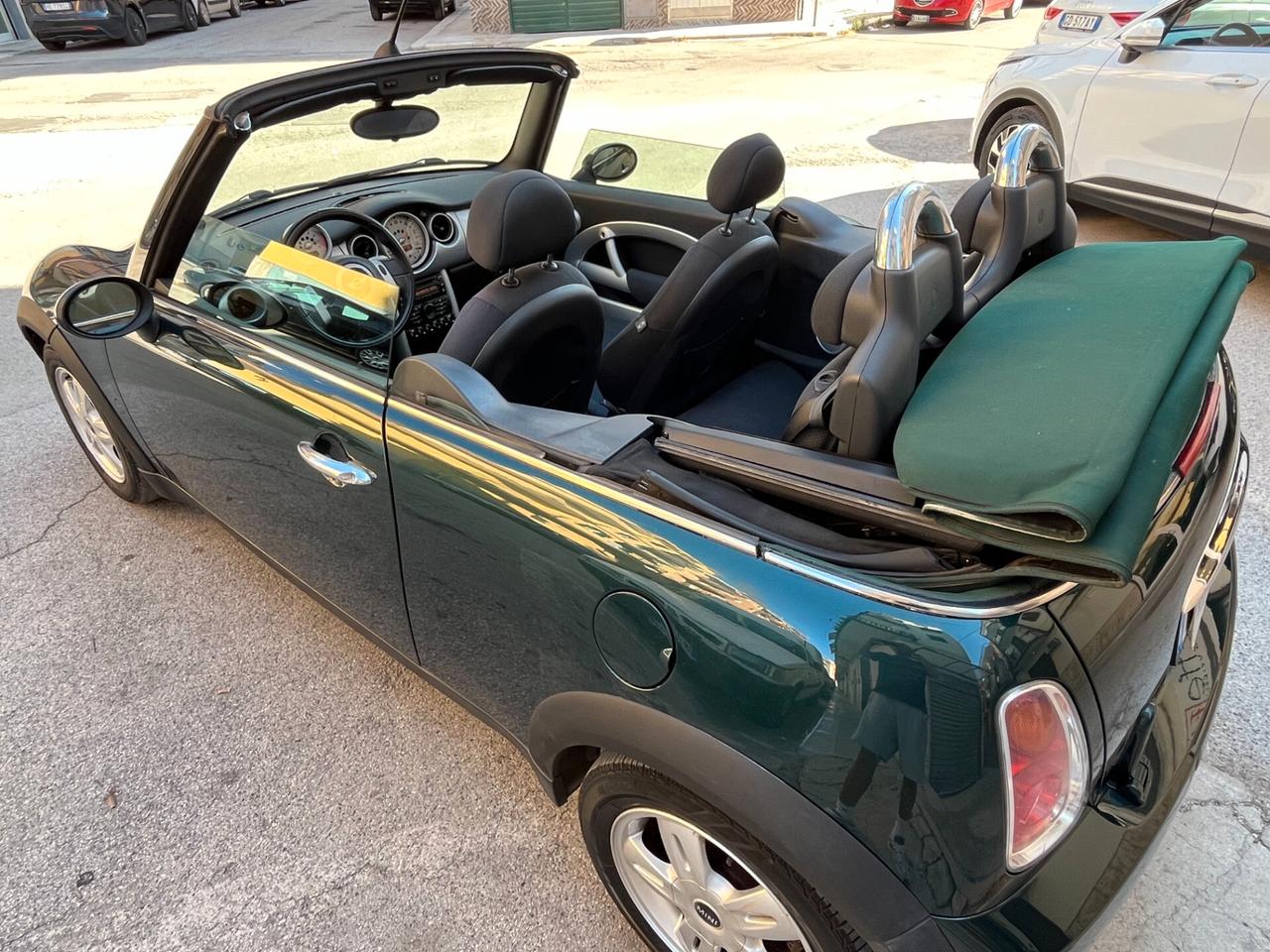 Mini 1.6 16V Cooper Cabrio