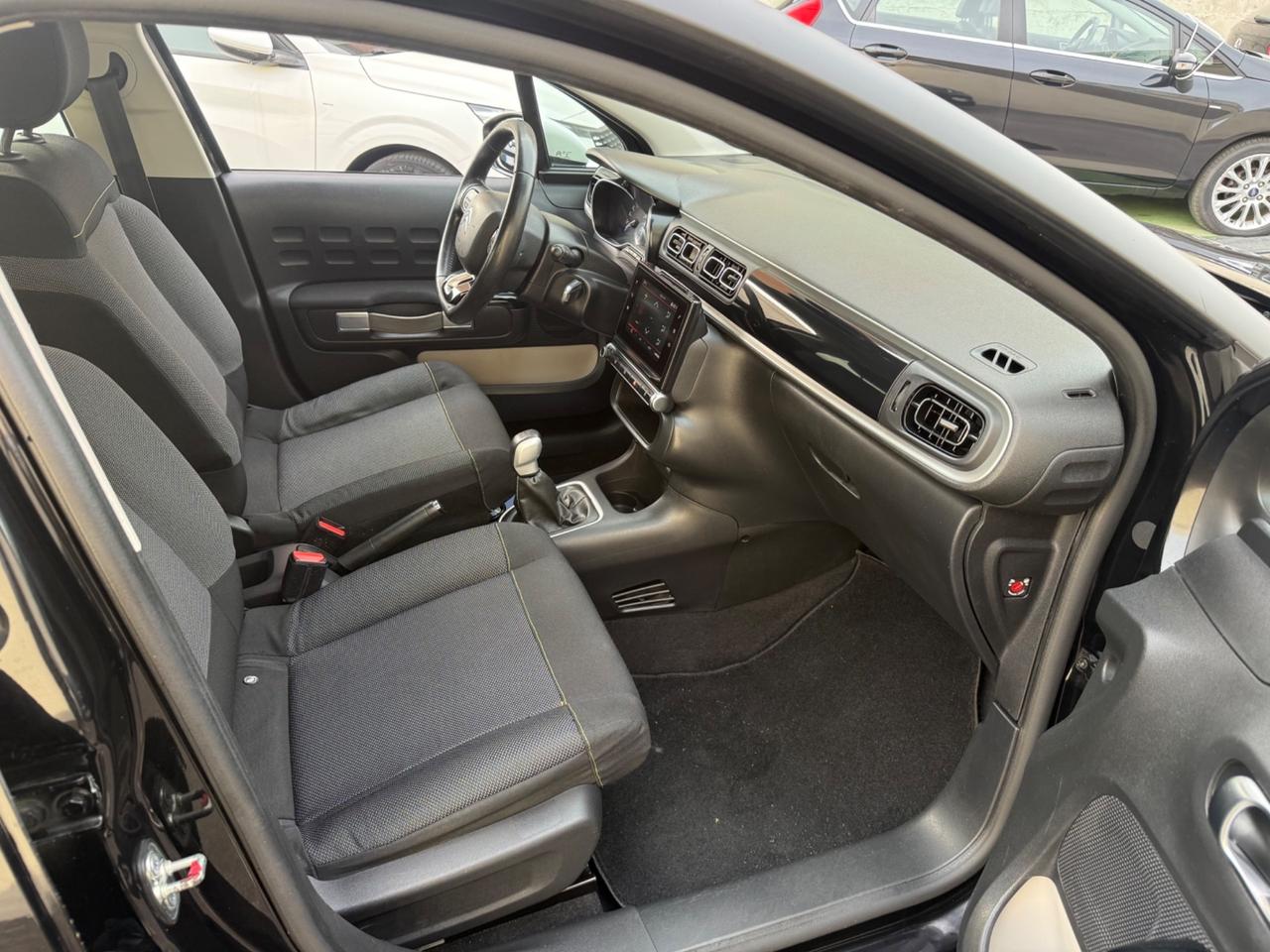 Citroen C3 SHINE 1.6diesel - 2017