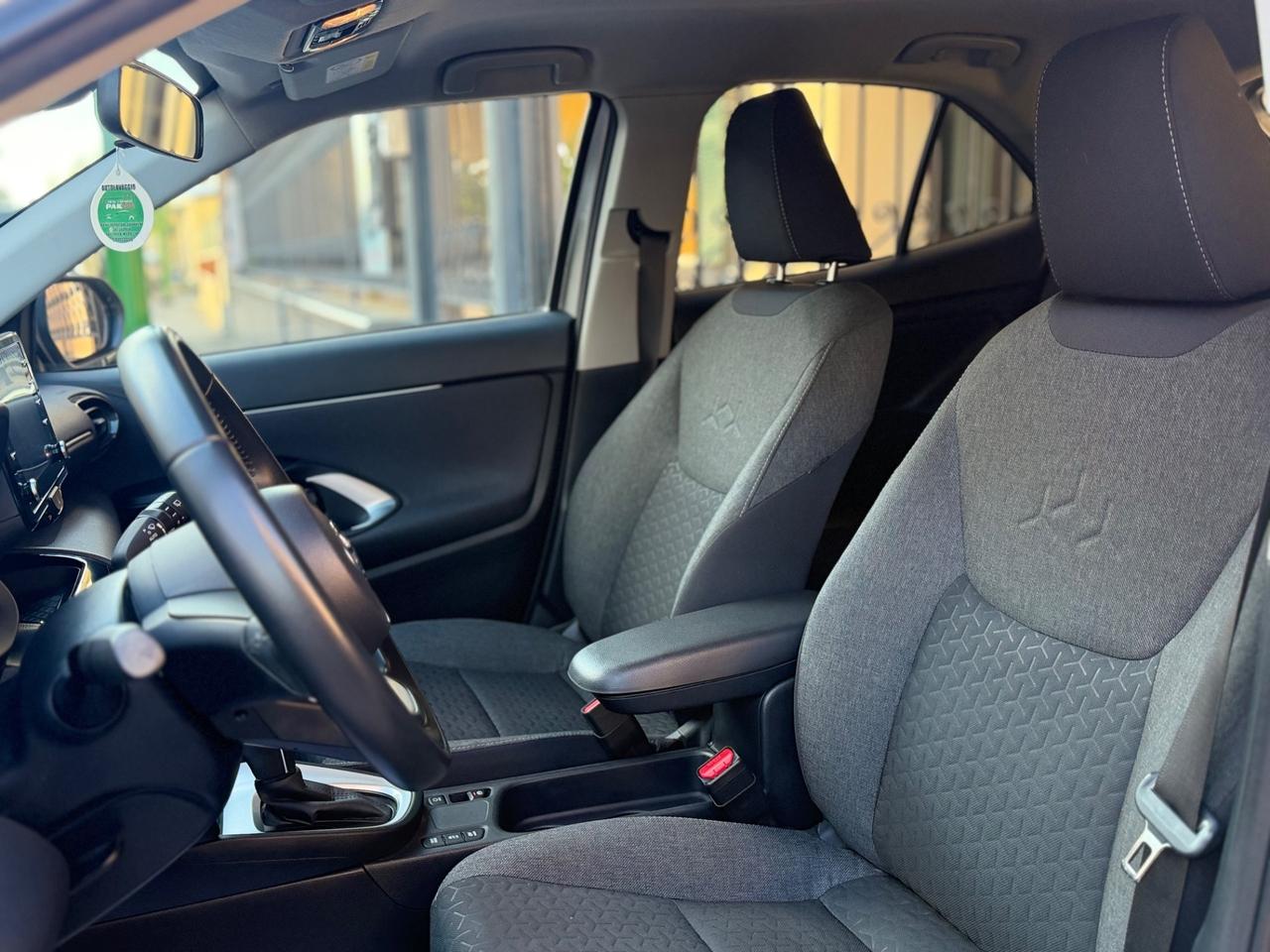 Toyota Yaris Cross 1.5 Hybrid E-CVT AWD Lounge