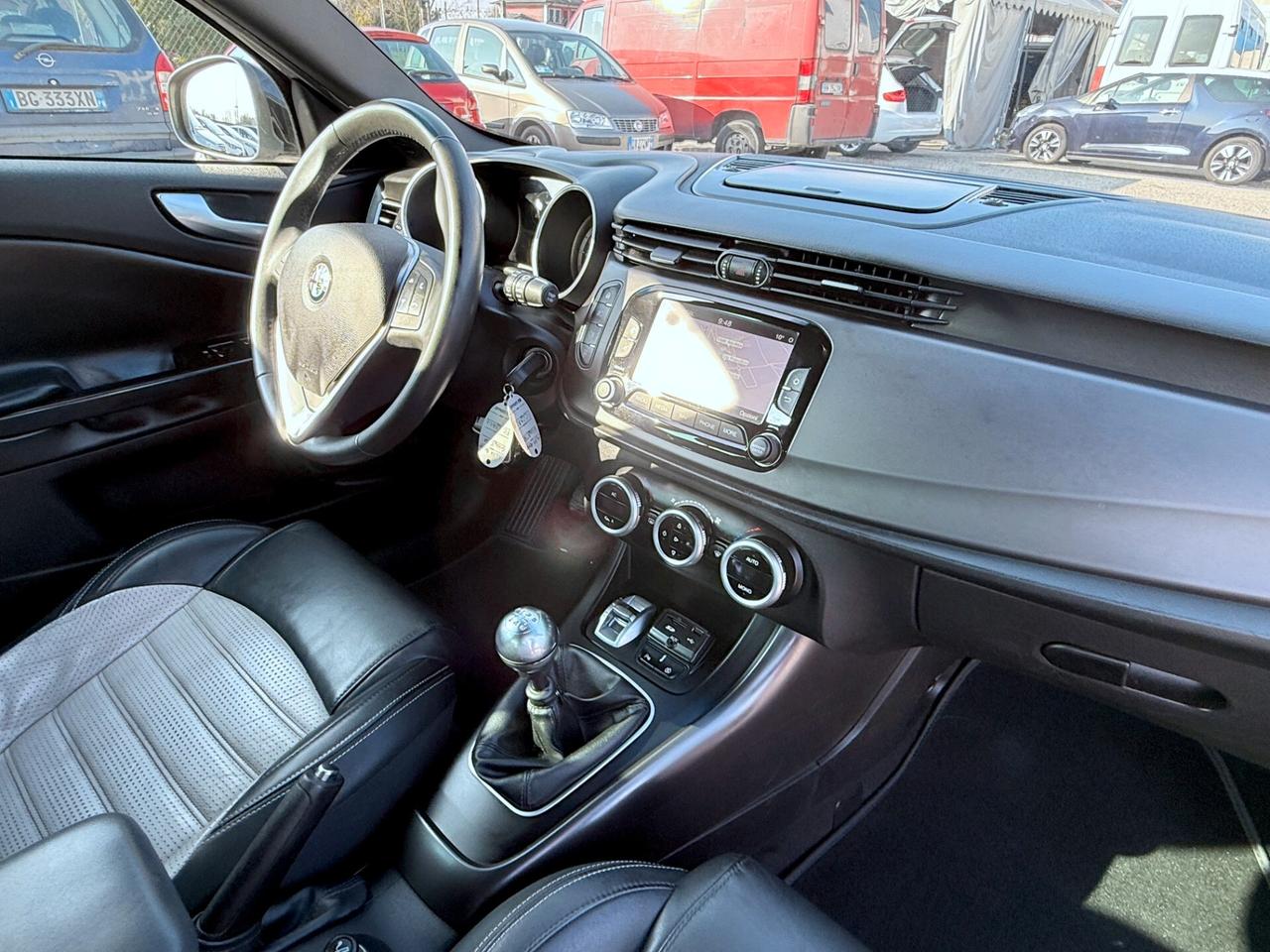 Alfa Romeo Giulietta 1.6 JTDm-2 120 CV Exclusive