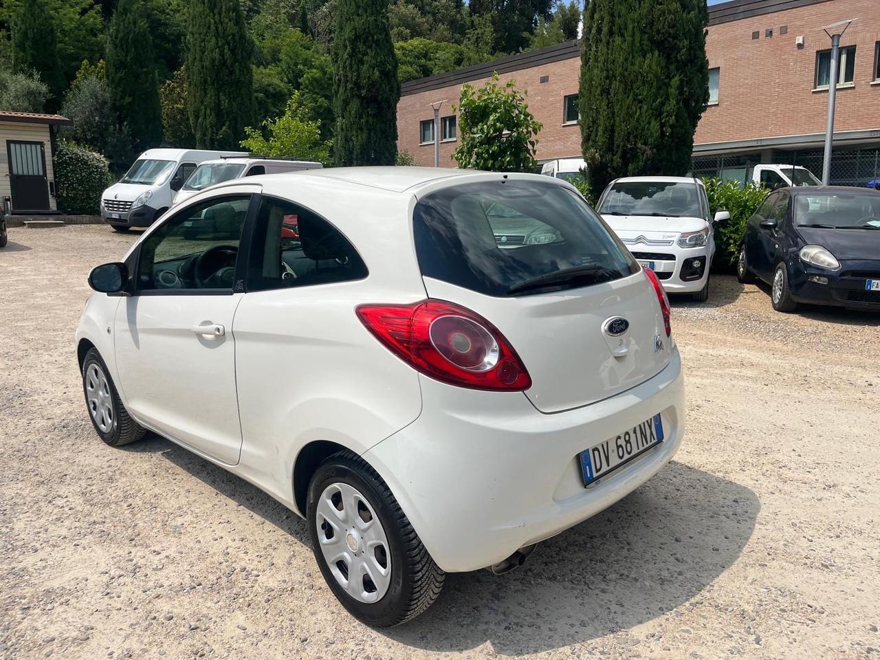 Ford Ka 1.2 8V 69CV Titanium