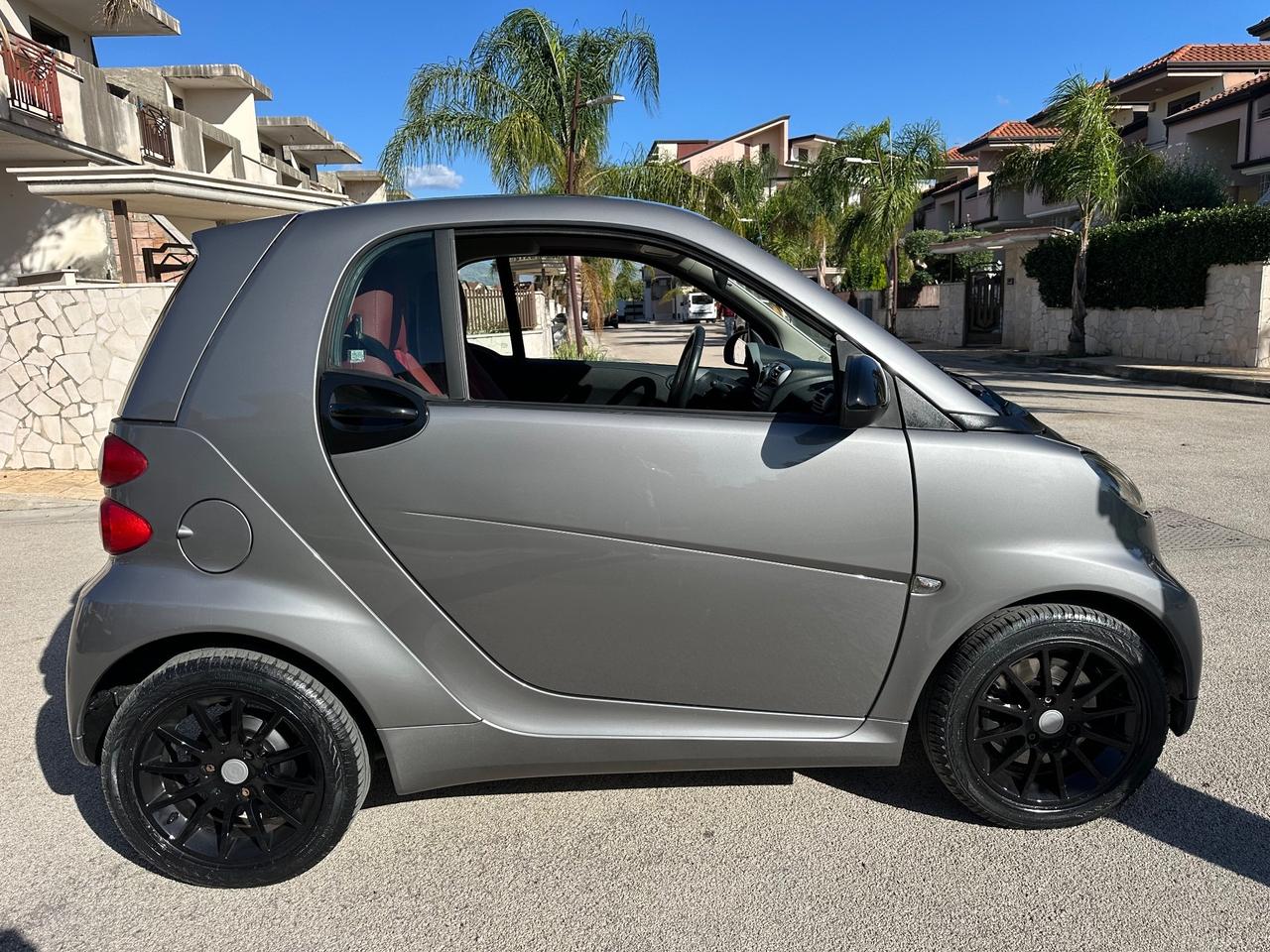 Smart ForTwo 800 33 kW coupé pure cdi
