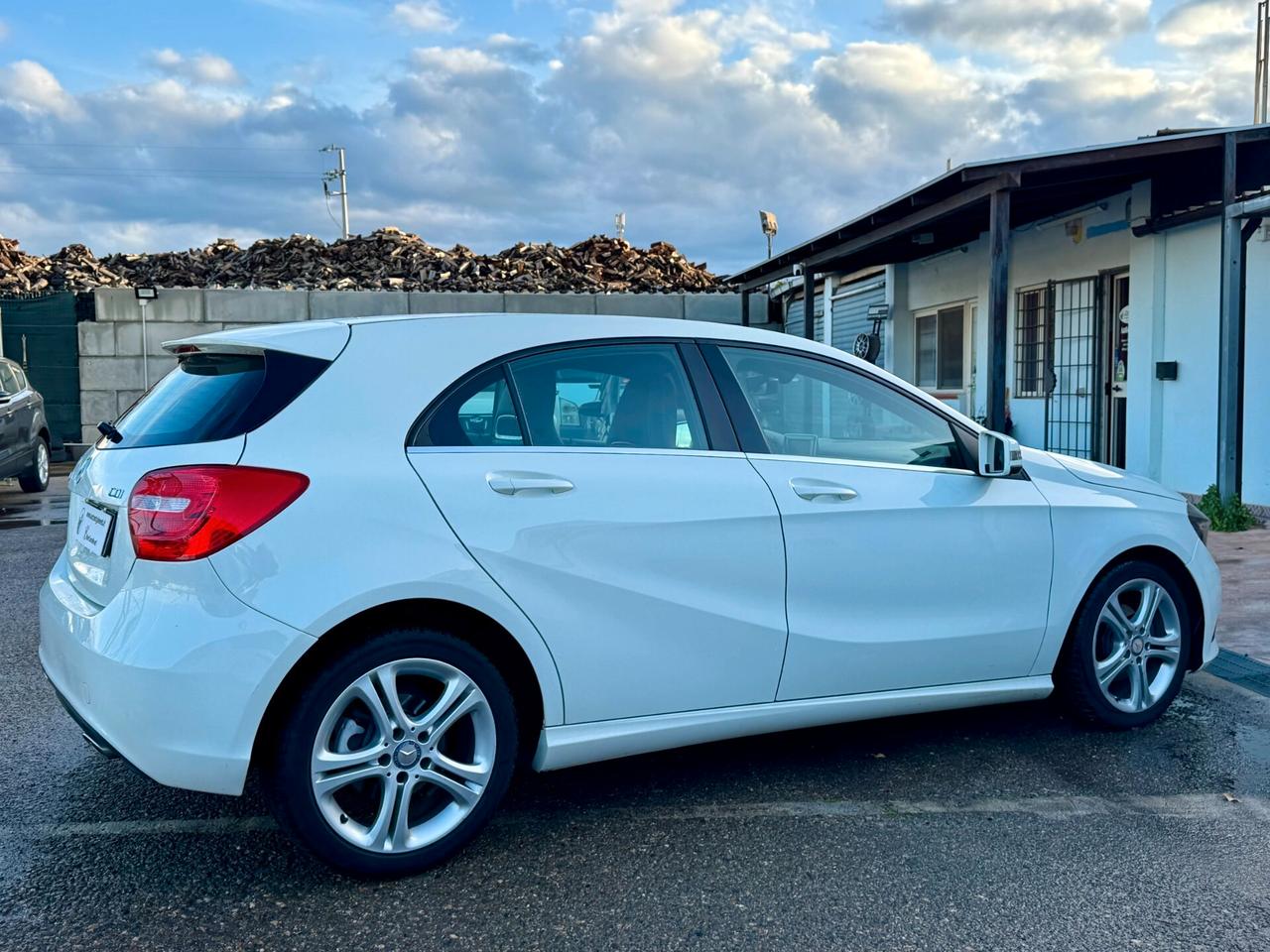 Mercedes A 180 110 Cv Automatic Executive - 2013