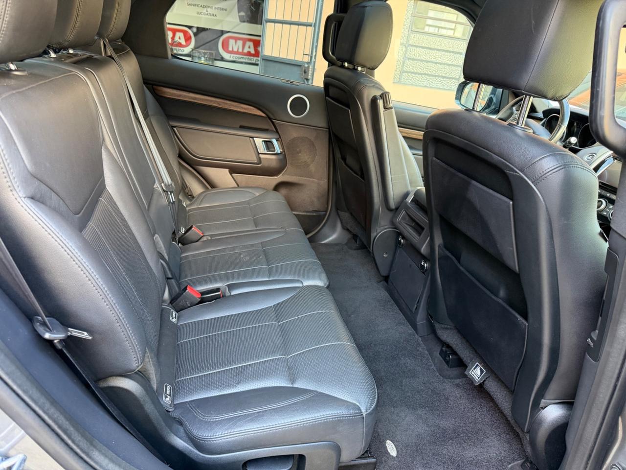 Land Rover Discovery 2.0 TD4 180 CV HSE Luxury
