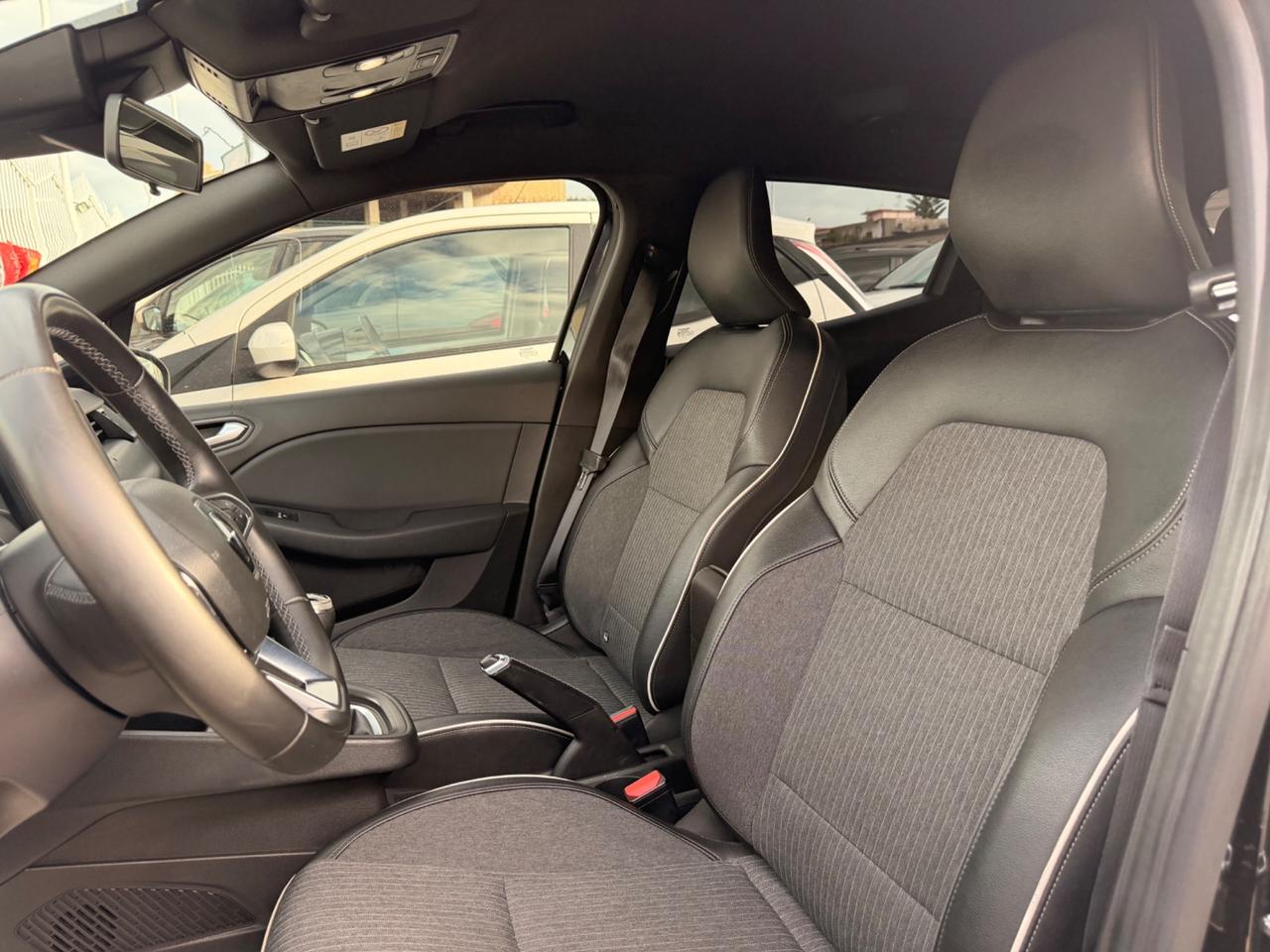 Renault Clio 1.5 dCi 115CV Initiale Paris COCKPIT FULL LED