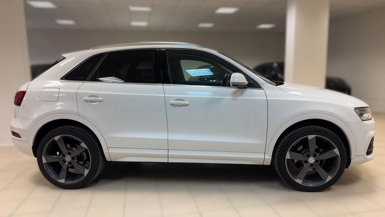 Audi Q3 2.0 TDI 120 CV Sport