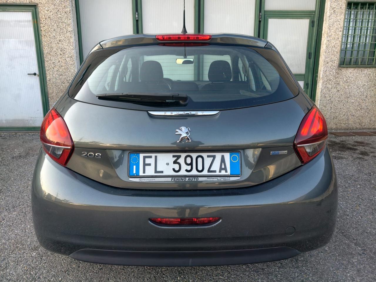 Peugeot 208 BENZINA 5 PORTE UNIPRO 2017
