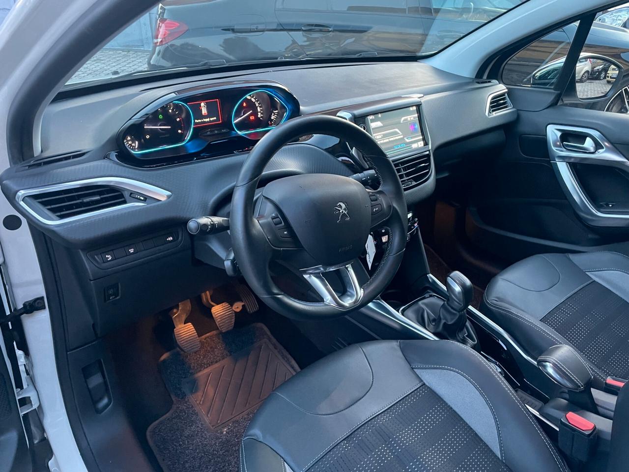 Peugeot 2008 1.6 e-HDi 92 CV Stop&Start Allure NAVI+CLIMA AUTO+PACK LUCI