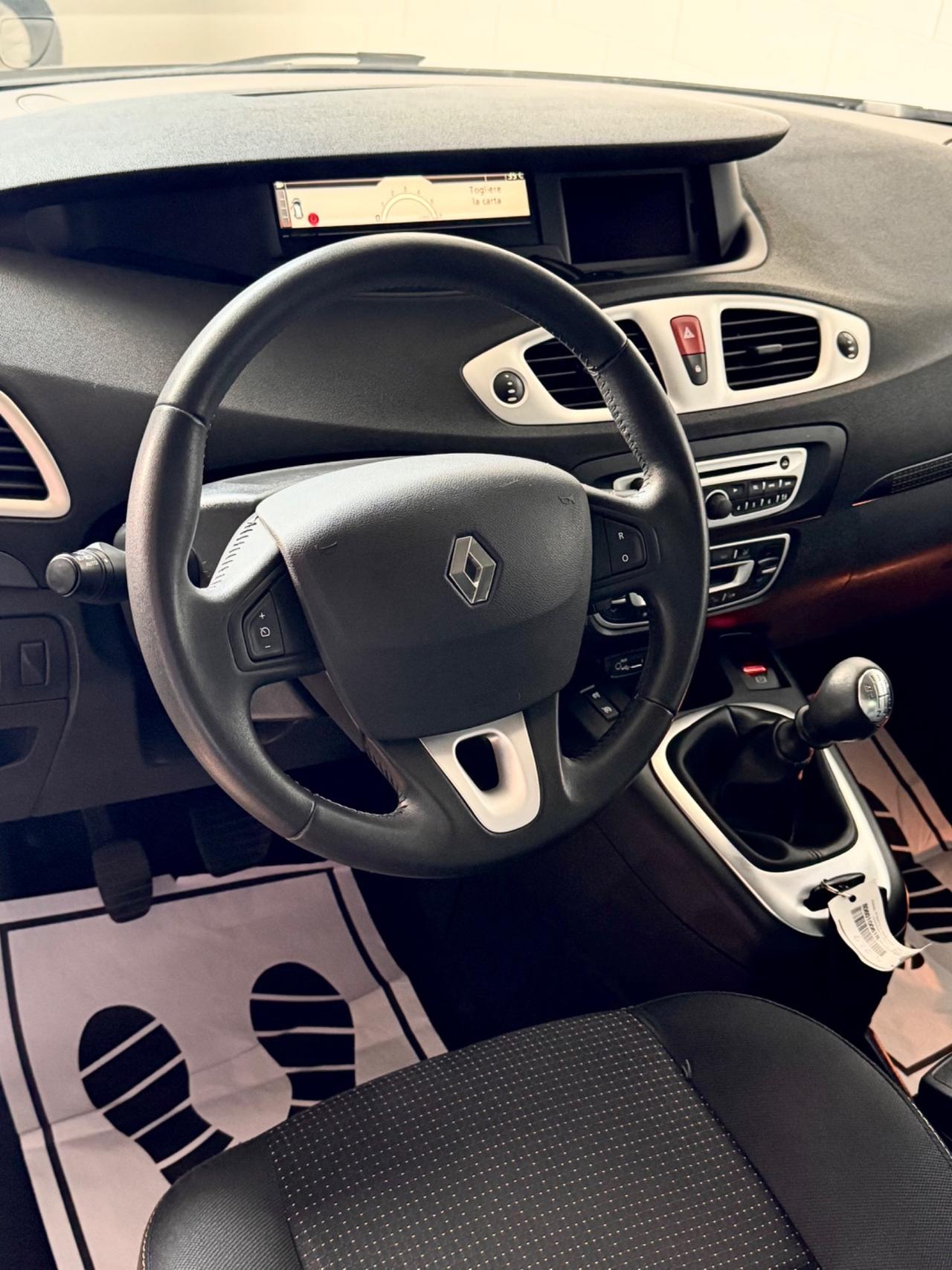 Renault Scenic Scénic X-Mod 1.5 dCi 110CV Luxe