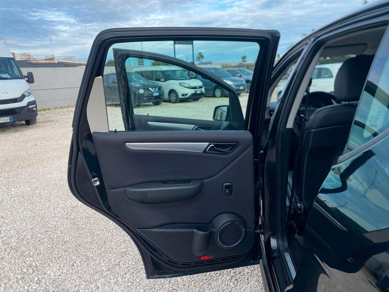 Mercedes-benz A 180 CDI Elegance NEOPATENTATI