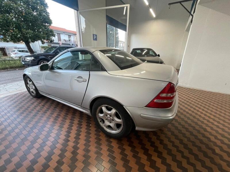 MERCEDES Classe SLK (R170) SLK 200 cat Kompre...