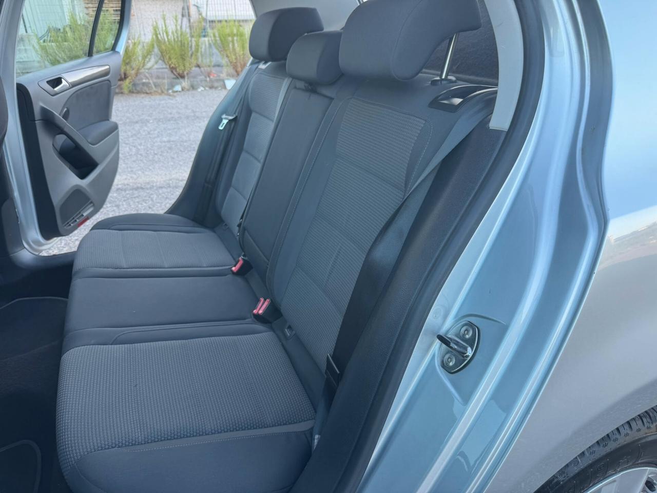 Volkswagen Golf 1.2 5 porte PER NEOPATENTATI