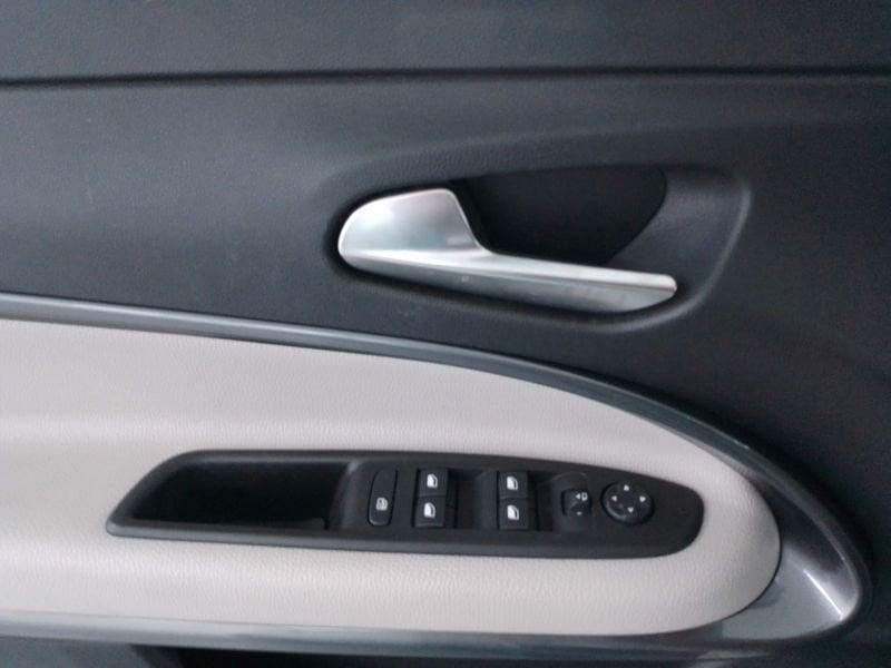 FIAT 600 1.2 hybrid La Prima 110cv auto