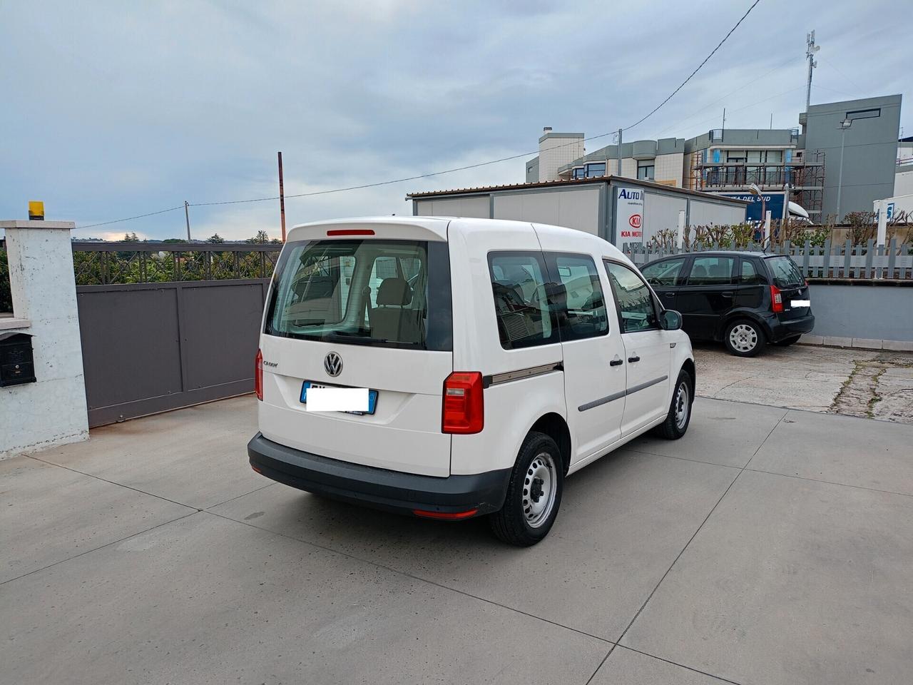 VW CADDY 2000 TDI 5 POSTI CAMBIO AUTOMATICO