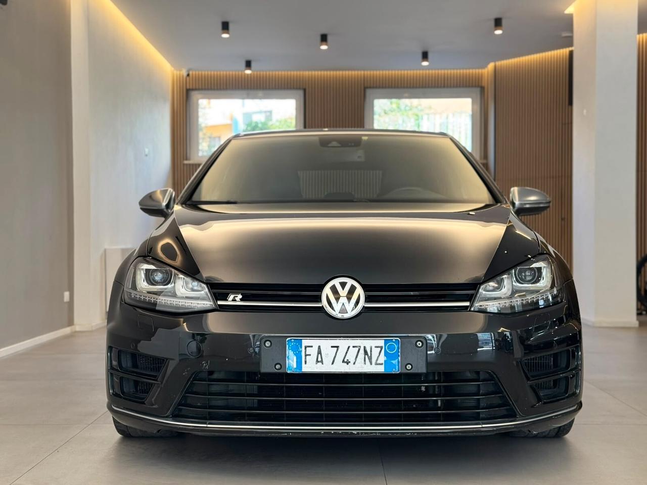 VOLKSWAGEN GOLF **R**7SERIE DSG CAMBIO AUTOMATICO FULL OPTIONAL 300CV