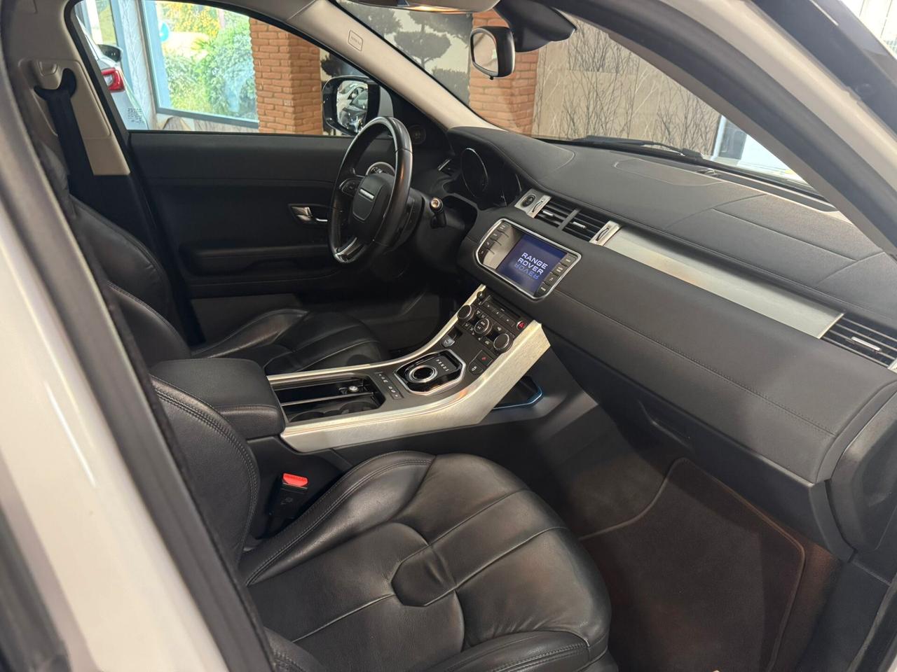 Land Rover Range Evoque 2.2 TD4 5p. Prestige