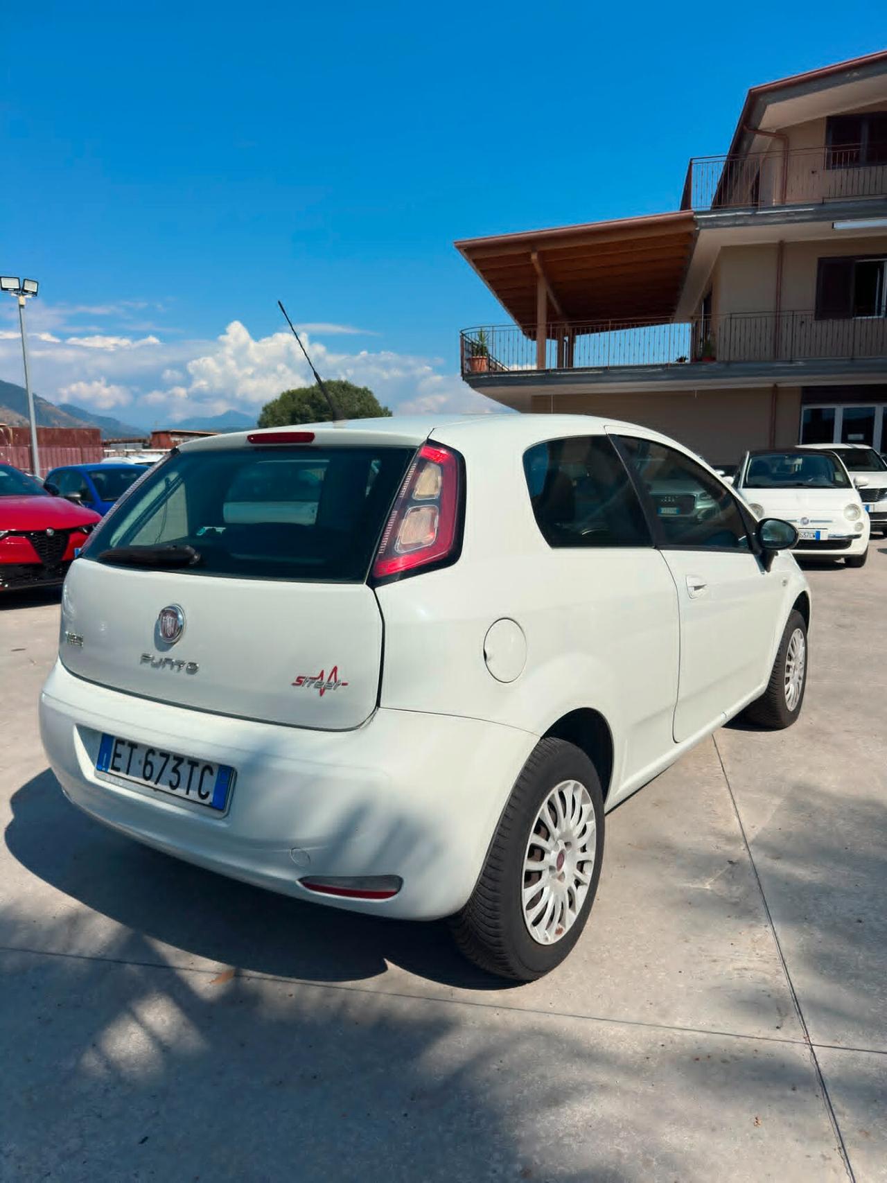 Fiat Punto 1.4 8V 3 porte Natural Power Street