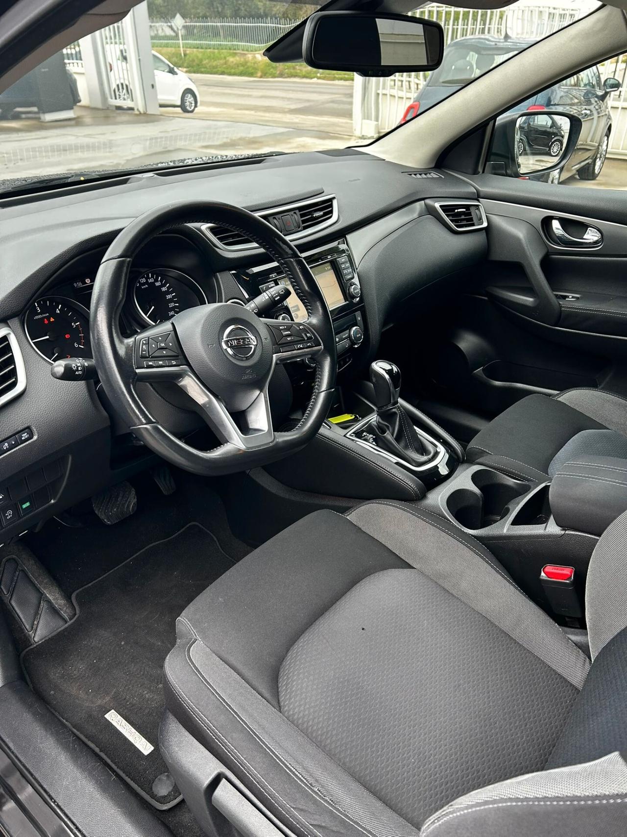 Nissan Qashqai 1.6 dCi 2WD N-Connecta