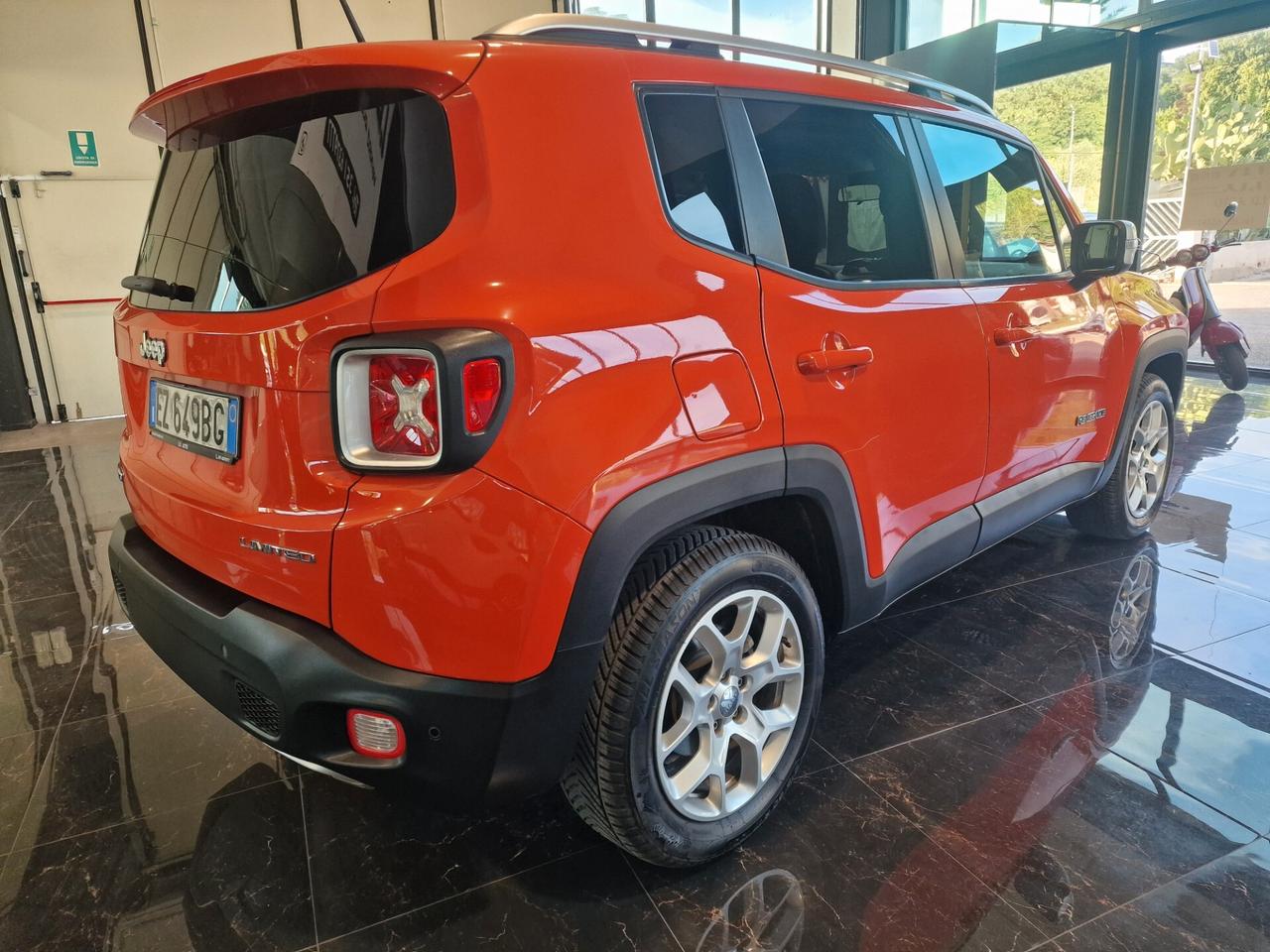 Jeep Renegade 1.6 Mjt 120 CV Limited, 144 mila chilometri