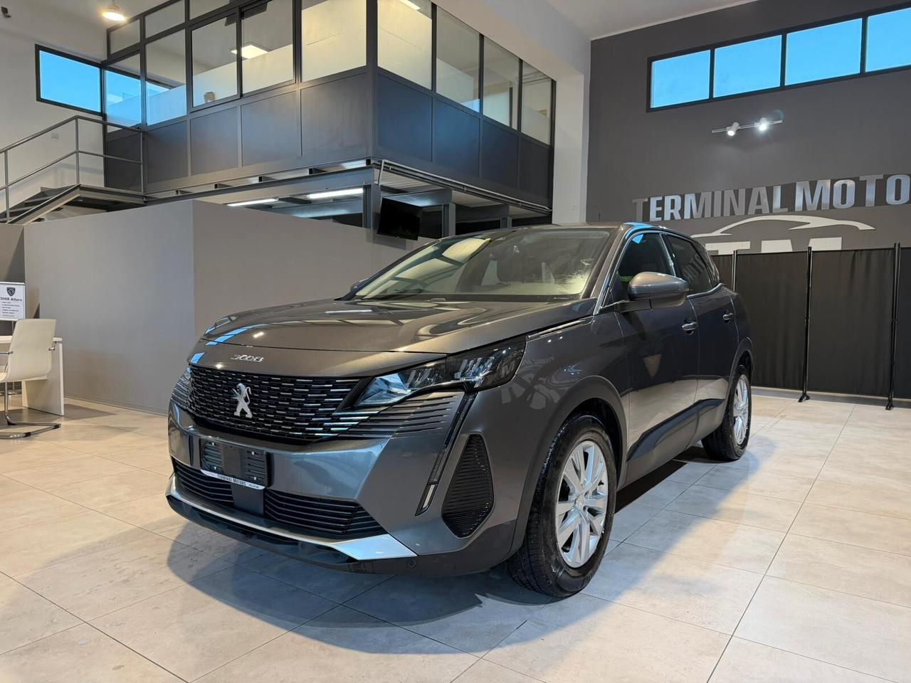 Peugeot 3008 BlueHDi 130 S&S EAT8 Business
