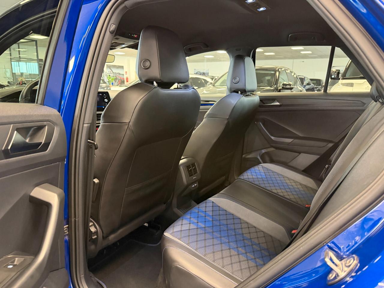 Volkswagen T-Roc R 2.0 TSI DSG 4MOTION BlueMotion Technology