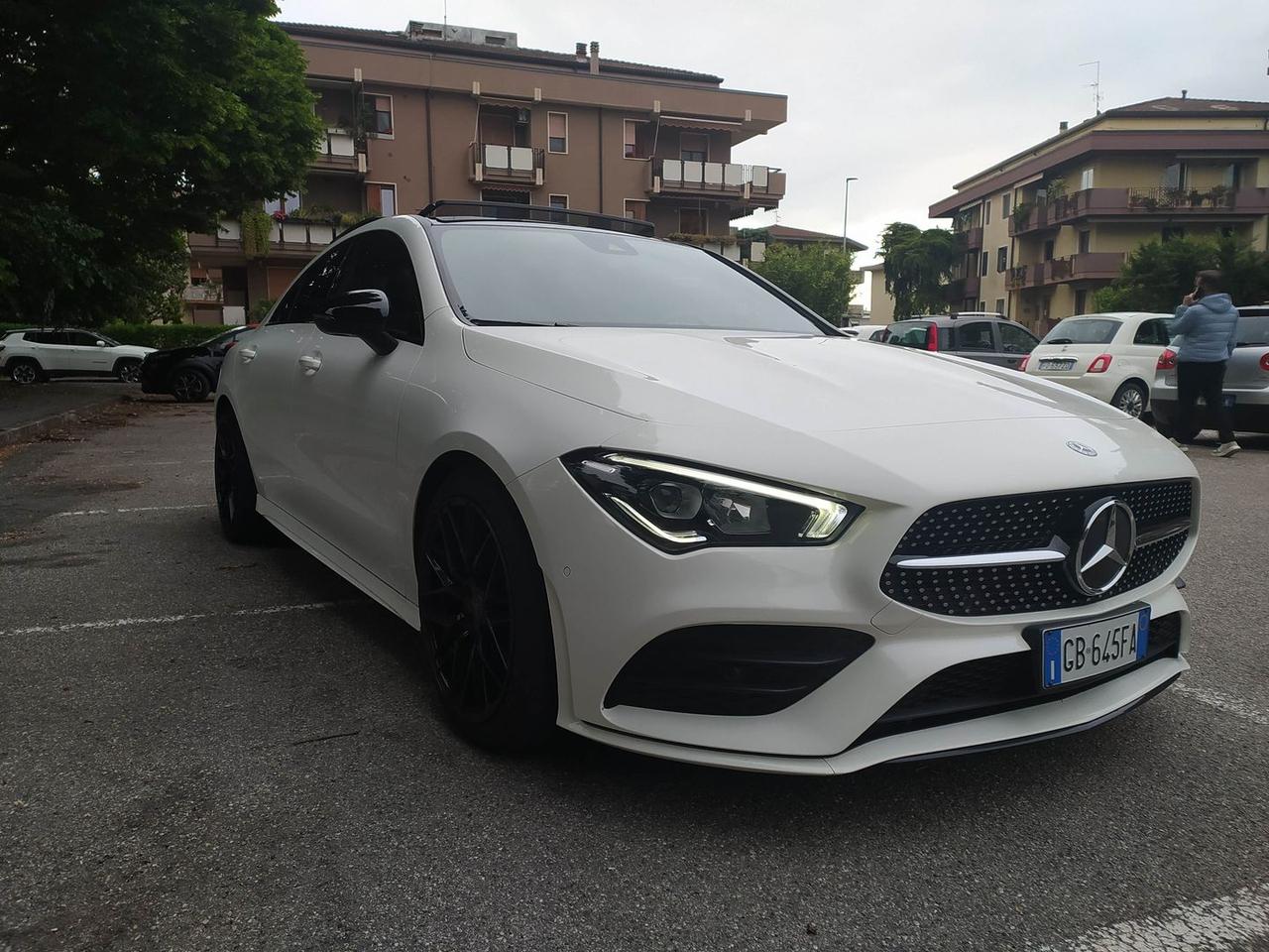 Mercedes-Benz CLA 220 Premium