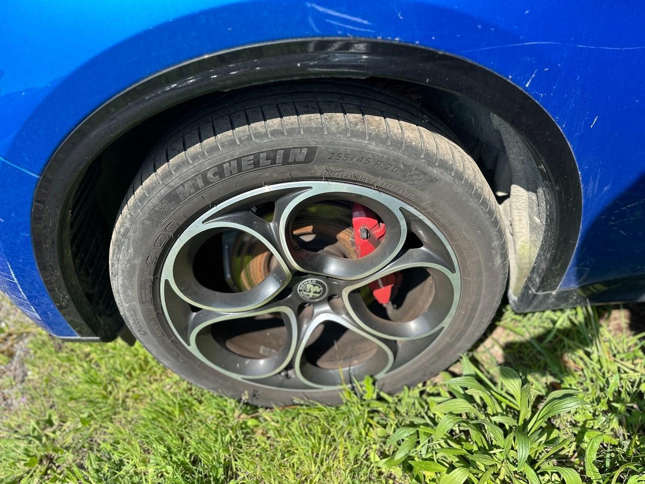 ALFA ROMEO Stelvio 2023 - Stelvio 2.2 t Veloce Q4 210cv auto