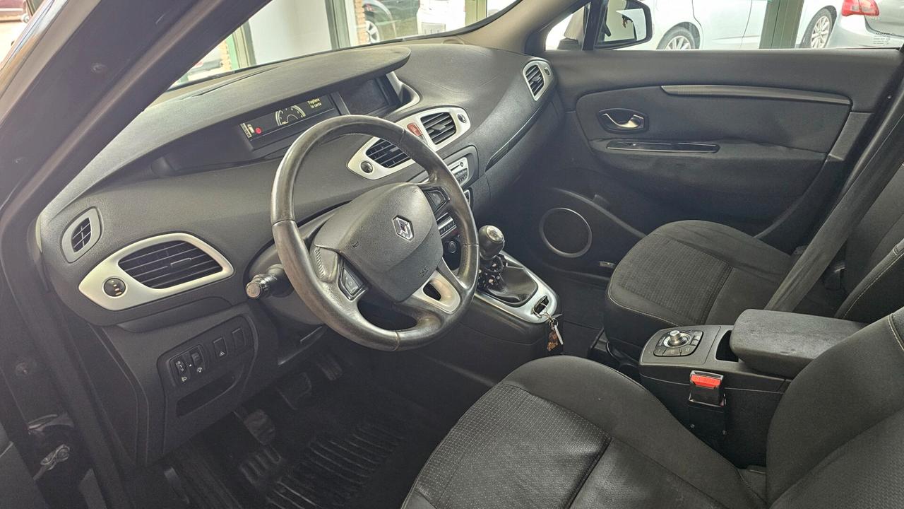 Renault Scenic Scénic X-Mod 1.5 dCi 110CV Dynamique