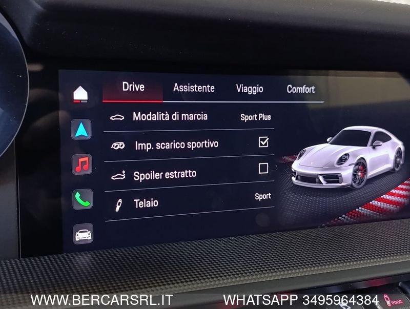 Porsche 911 Carrera 4 GTS