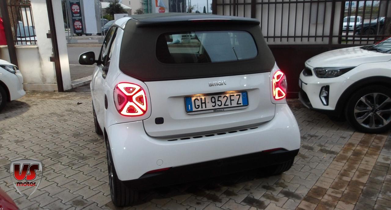 SMART FORTWO ELETTRICA-AUTO-RETROC-PREZZO PROMO!