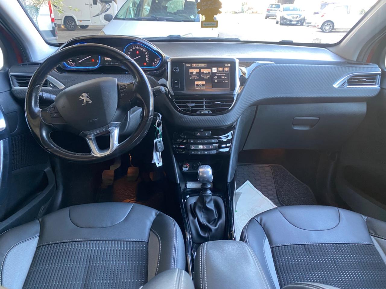 Peugeot 2008 BlueHDi 120 S&S Crossway