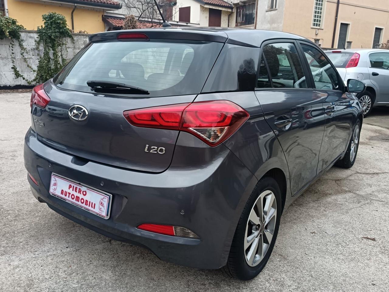 Hyundai i20 1.2 5p. Econext Sound Edition