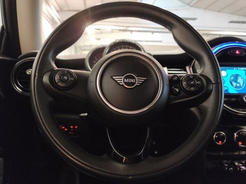 MINI Mini (F56) - Mini 1.5 Cooper D Baker Street
