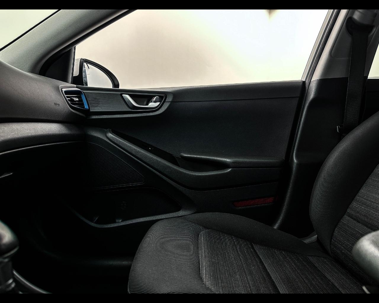 HYUNDAI Ioniq - 1.6 Hybrid DCT Comfort