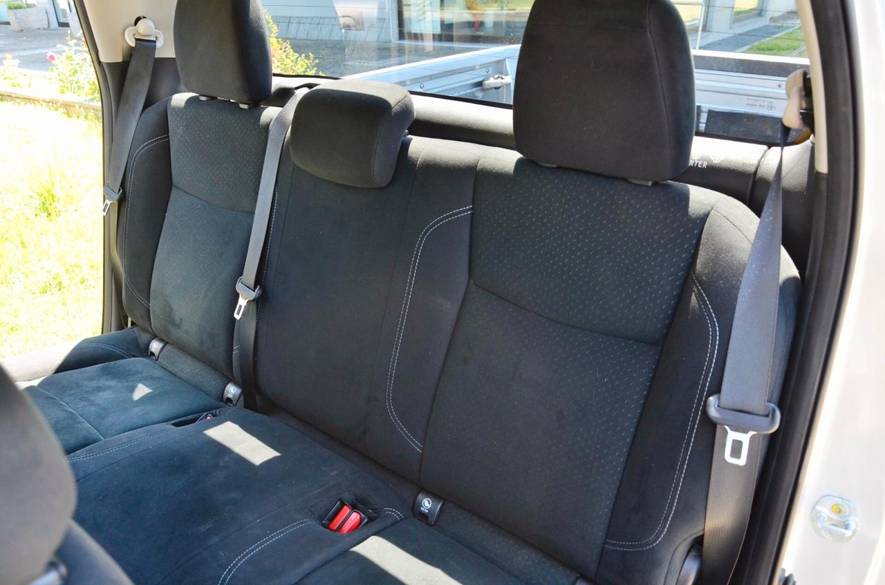 NISSAN NAVARA 2.3 DCI D.CAB 4wd 190cv AUTO, UFF ITALIANA, GANCIO TRAINO, RETRO 360°, PERMUTE