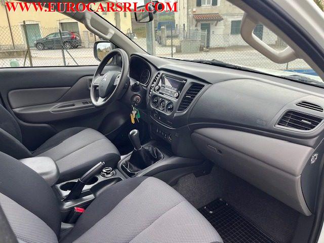 MITSUBISHI L200 2.4 DI-D/154CV Double Cab Invite