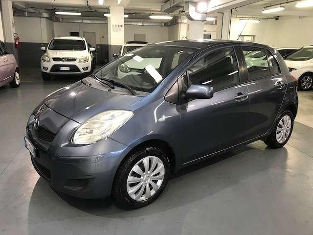Toyota Yaris Yaris 5p 1.0 BENZINA / BEN.TENUTA