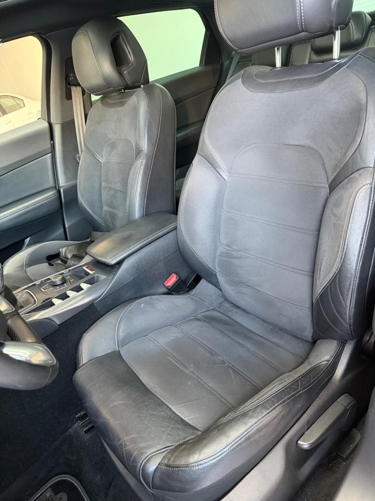Ds DS5 5 2.0 HDi 160 PURE PEARL