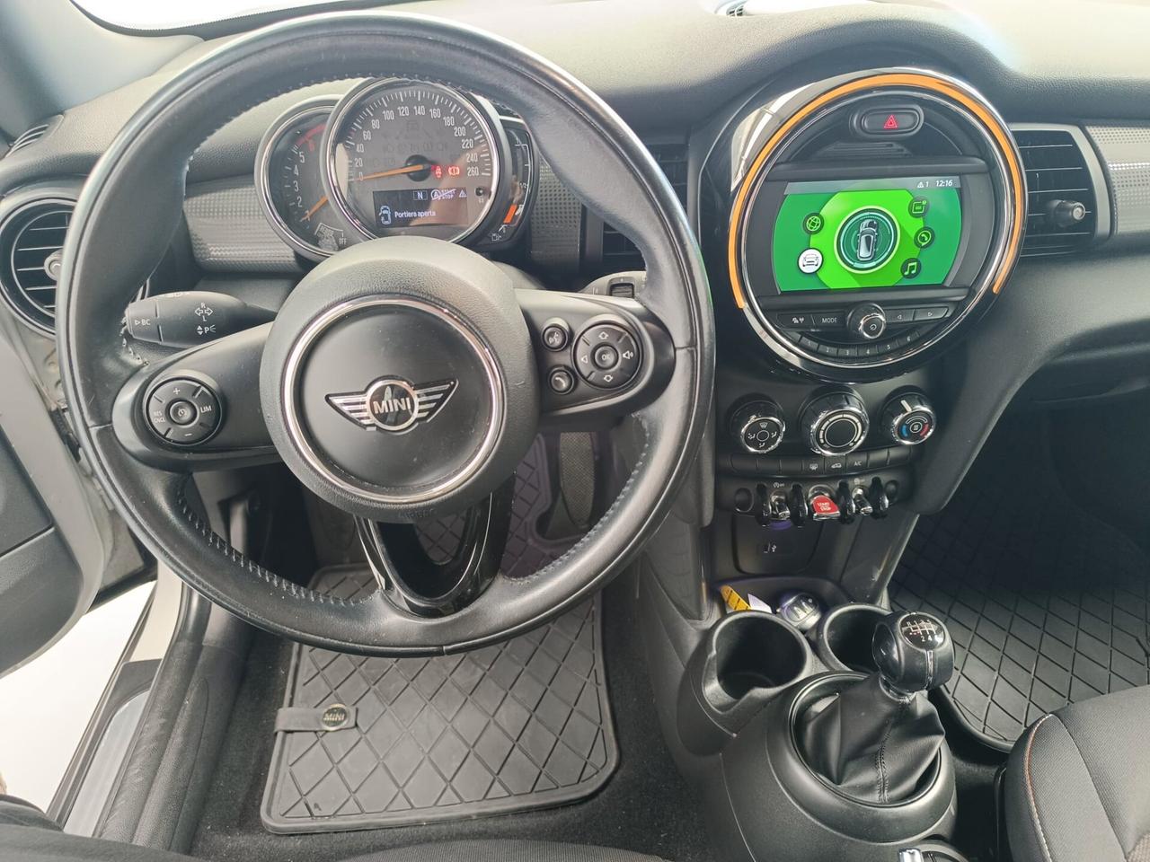 Mini 1.5 Cooper D Hype