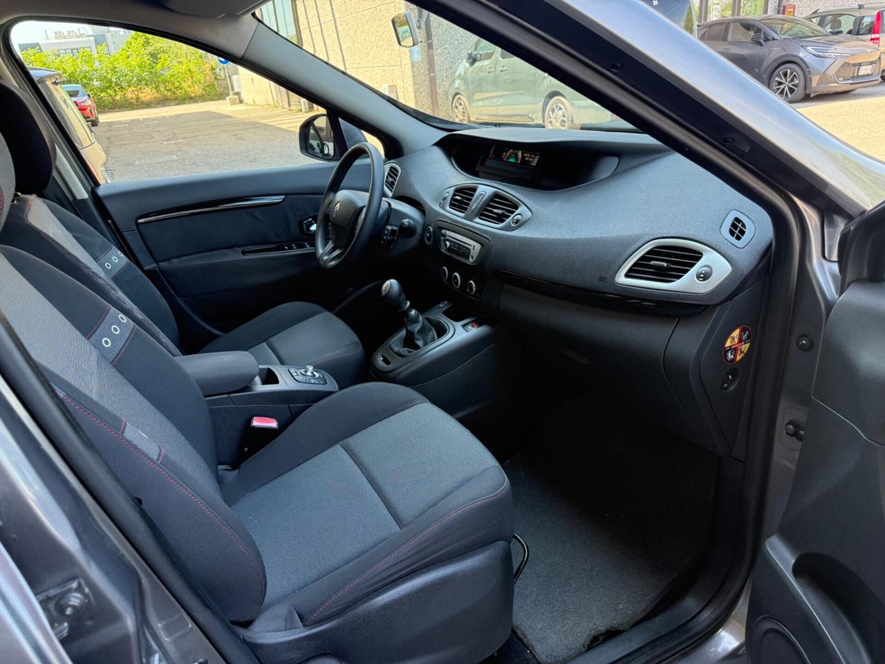 Renault Scenic 1.5 dCi 110CV EDC Bose 7 Posti