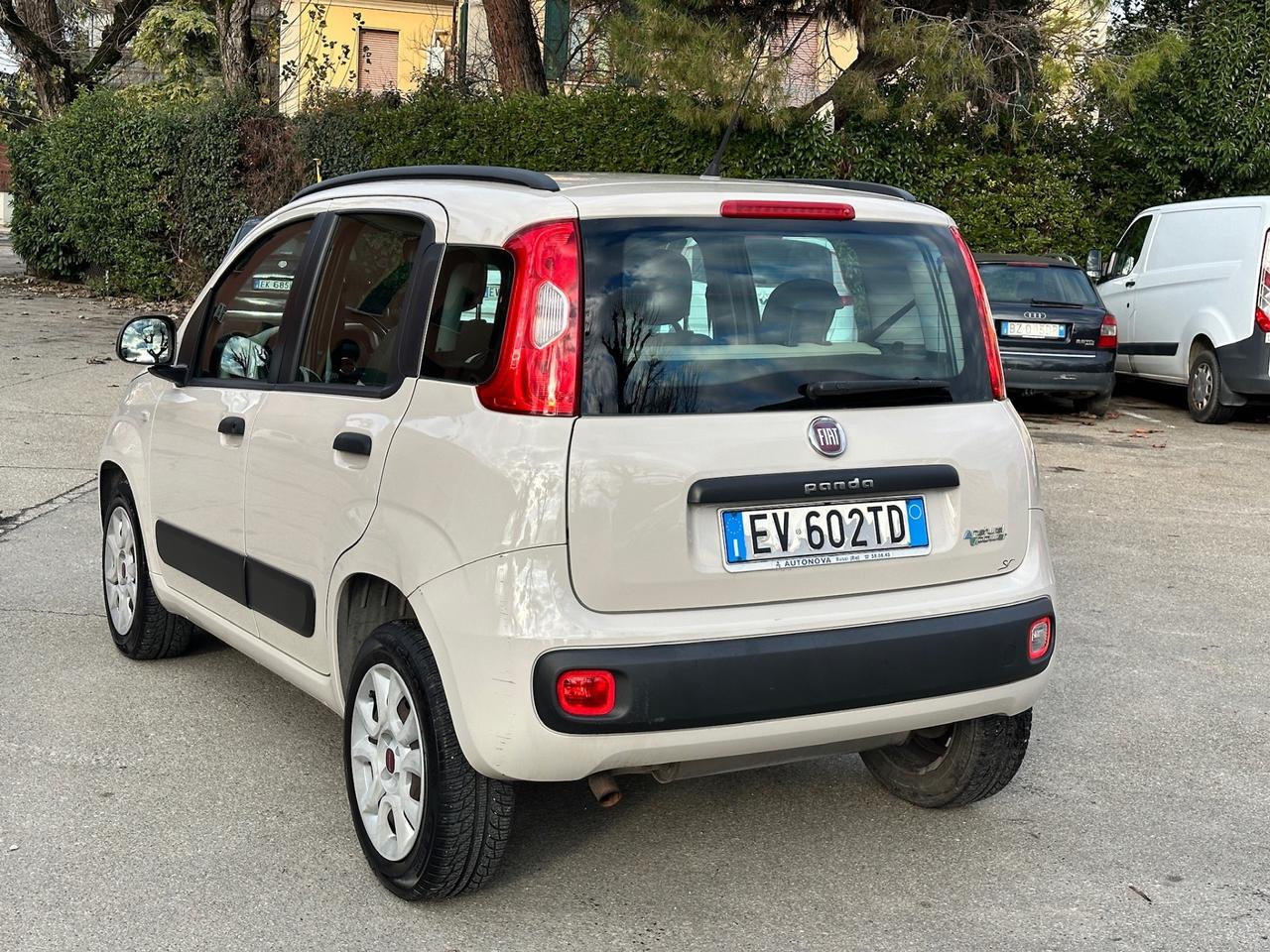 Fiat Panda 0.9 TwinAir Turbo Natural Power Lounge