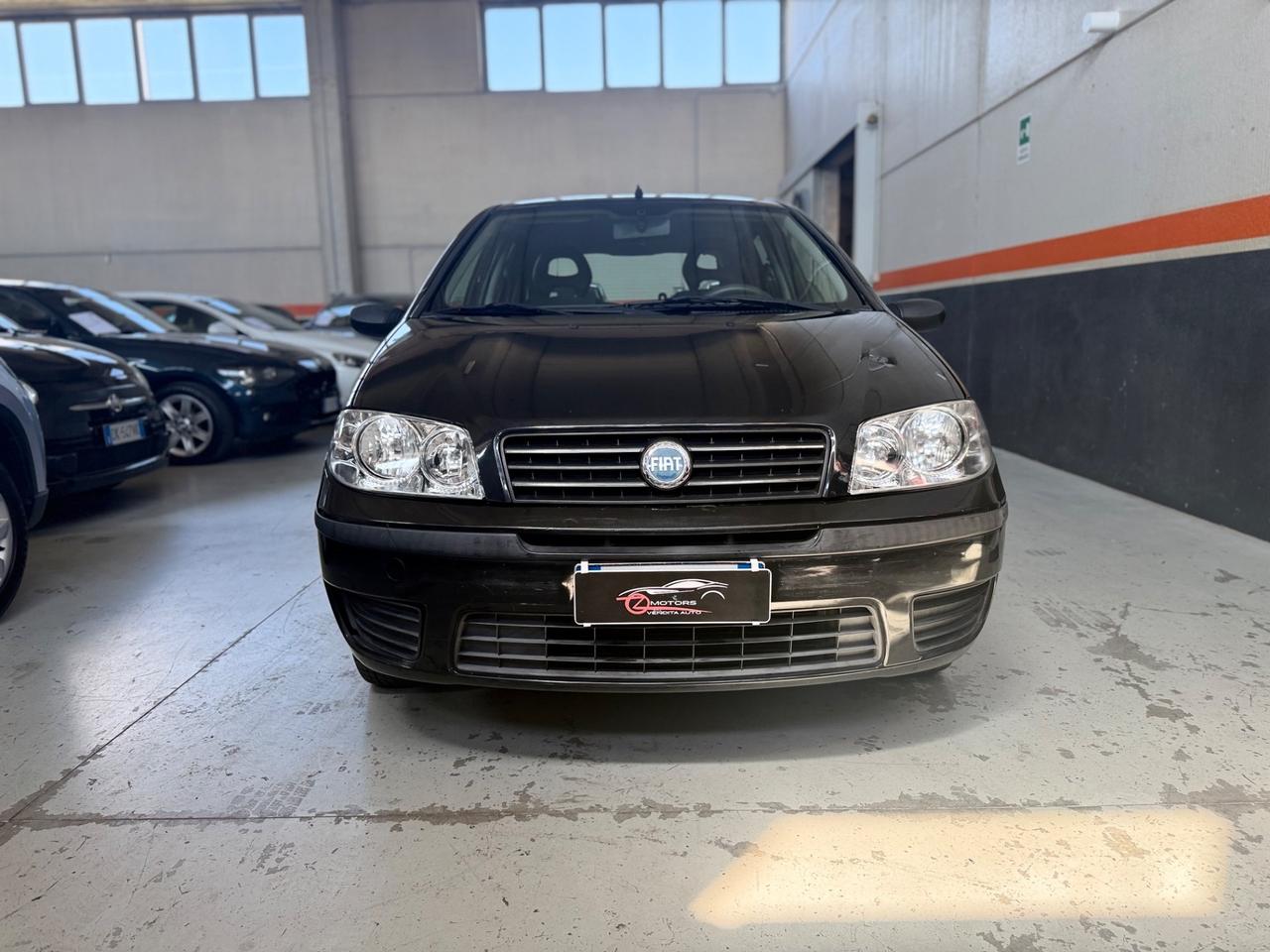 Fiat Punto 1.2 5 porte Active Natural Power NEOPATENTATI