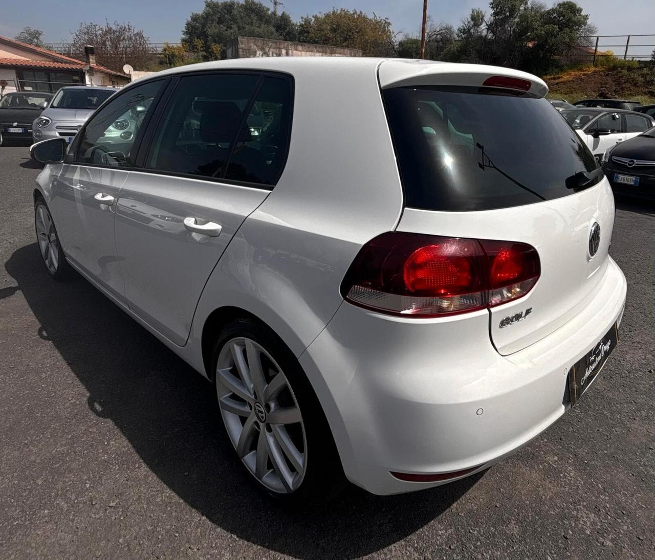 Volkswagen Golf 1.6 TDI DPF 5p. Highline