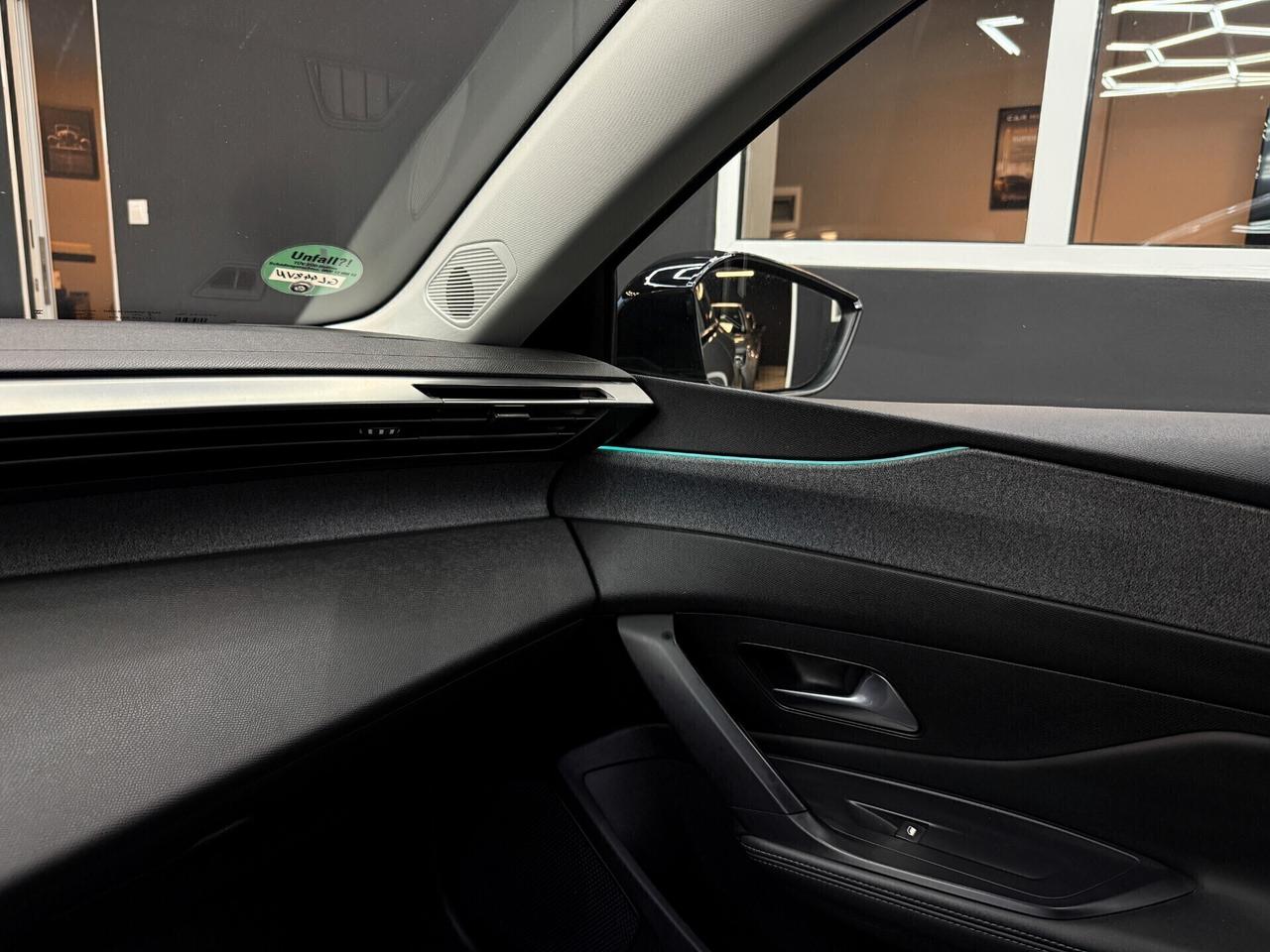 Peugeot 308 BlueHDi 130 S&S EAT8 SW Allure